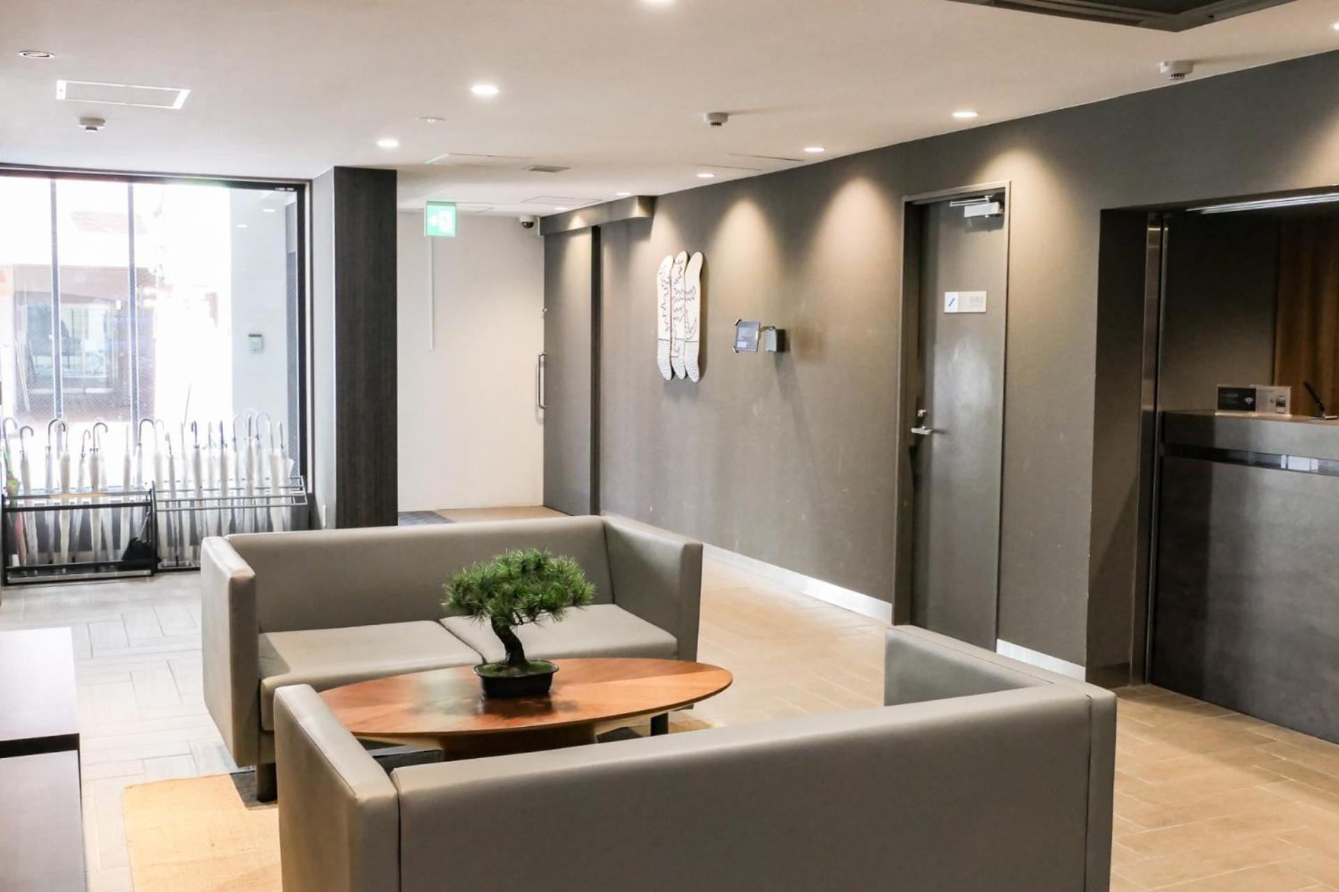 Wayfarer Shinsaibashi Hotell Osaka Exteriör bild