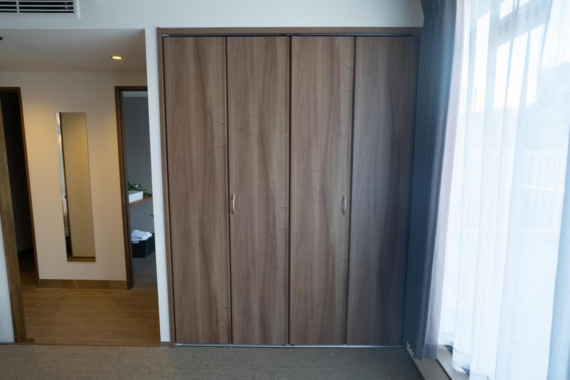 Wayfarer Shinsaibashi Hotell Osaka Rum bild